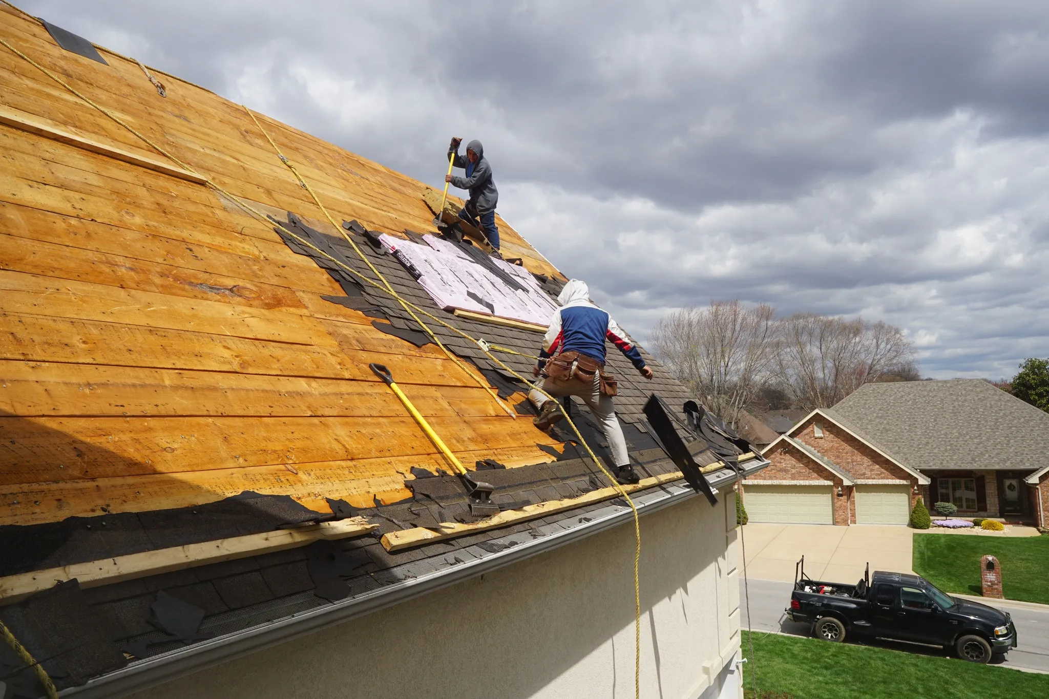 Hurricane Season Roof Prep: A Checklist for Port Richey Homeowners